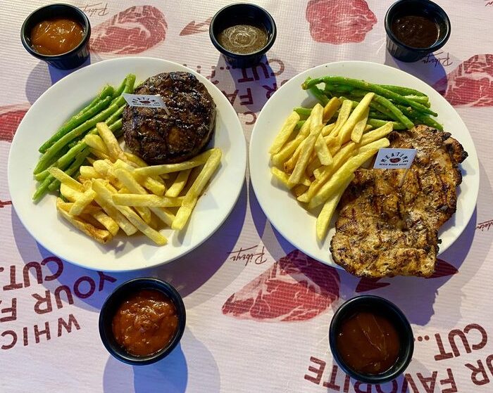 “5 Steak Juicy dan Empuk di Warung Kaki Lima, Wajib Coba!”