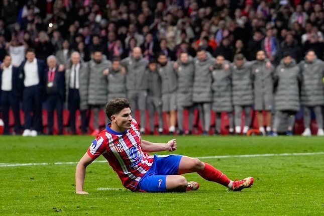 Alasan Gol Penalti Julian Alvarez Dibatalin di Atletico vs Madrid